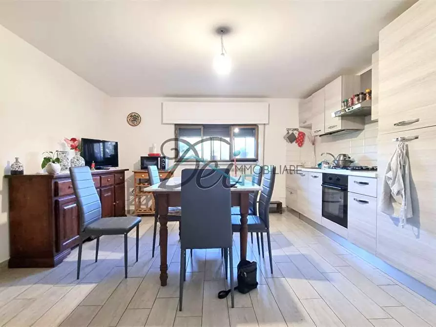 Immagine 14 di Villa in vendita  in via lombarda a Capannori