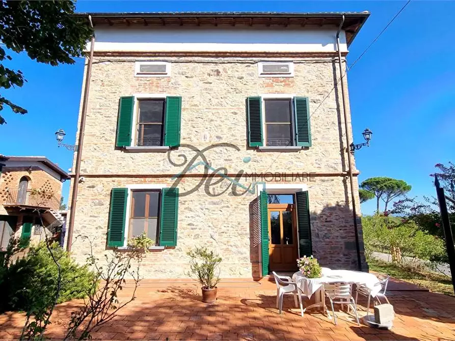 Immagine 5 di Rustico / casale in vendita  a Pisa