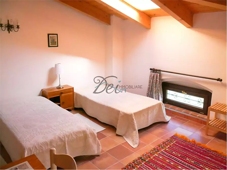 Immagine 37 di Rustico / casale in vendita  a Pisa