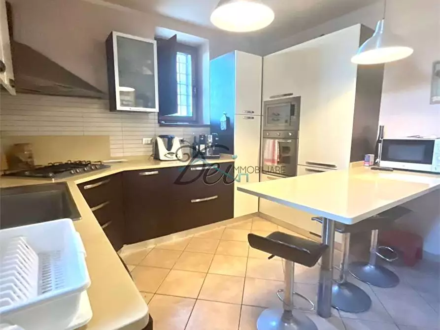 Immagine 16 di Porzione di casa in vendita  in Via della lama  a Capannori