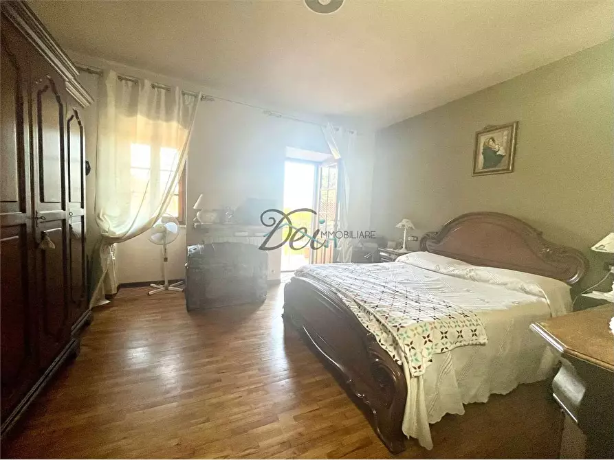 Immagine 26 di Porzione di casa in vendita  in Via della lama  a Capannori