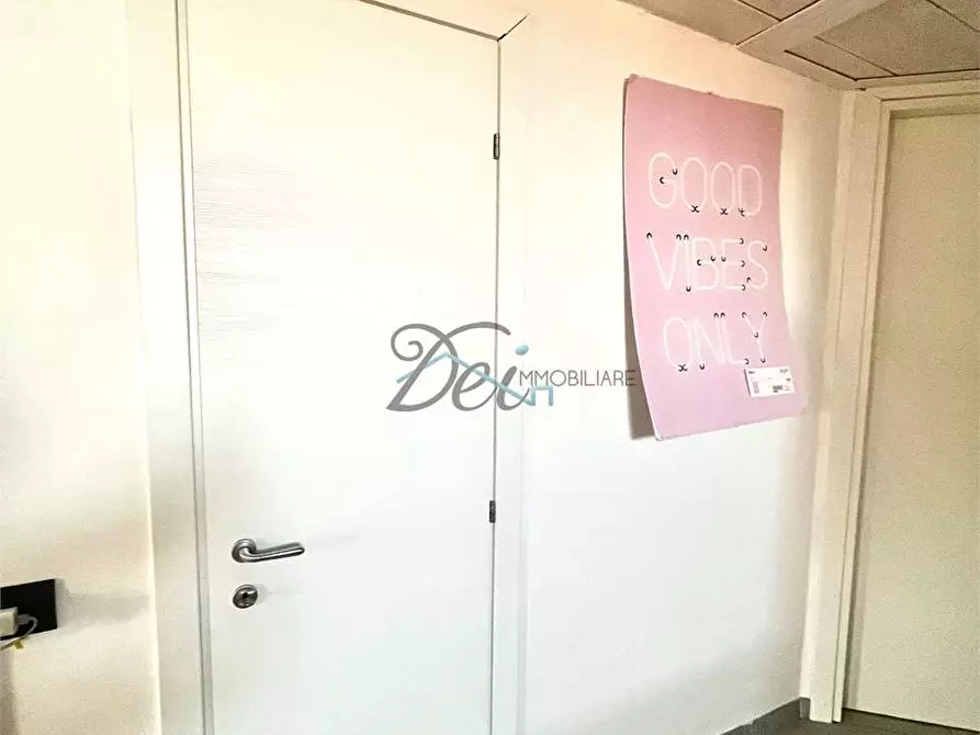 Immagine 34 di Porzione di casa in vendita  in Via della lama  a Capannori