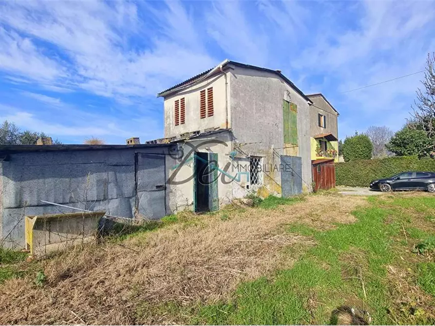 Immagine 6 di Rustico / casale in vendita  in via dei berti 2 a Lucca