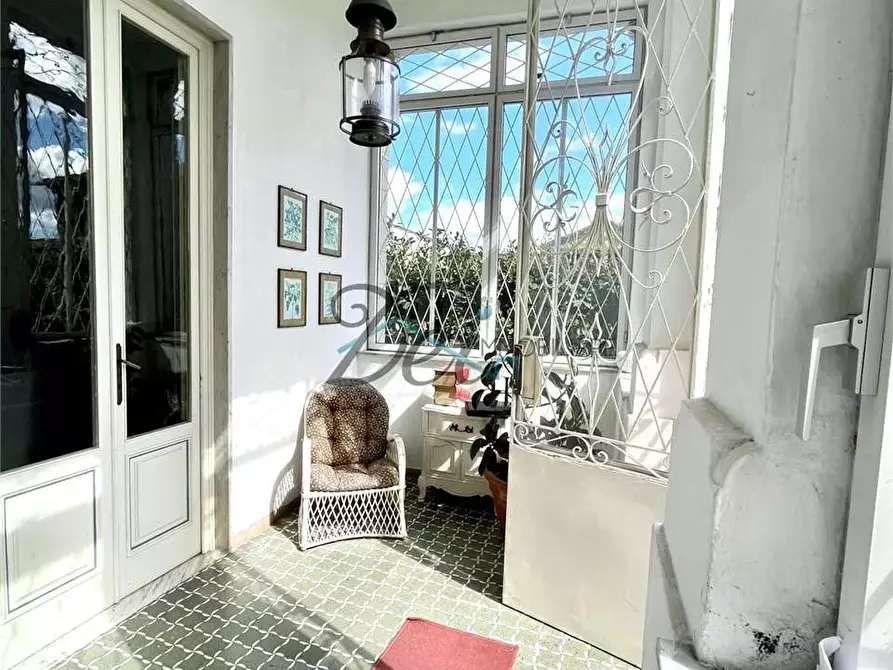 Immagine 11 di Villa in vendita  in Via delle ville prima a Lucca