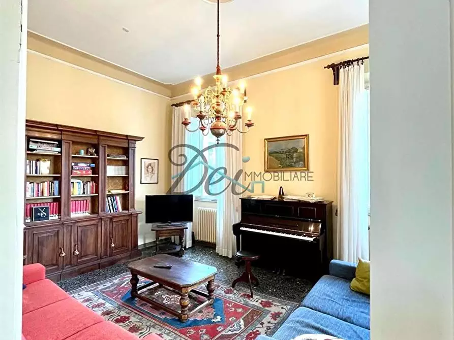 Immagine 15 di Villa in vendita  in Via delle ville prima a Lucca