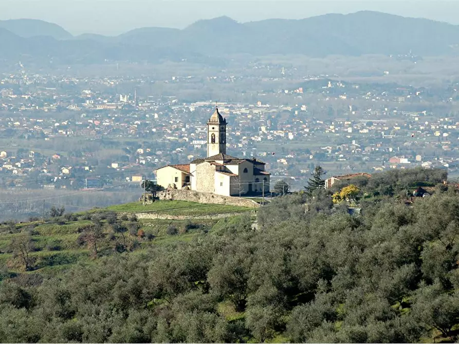 Immagine 3 di Villa in vendita  in via delle pianacce 3 a Capannori