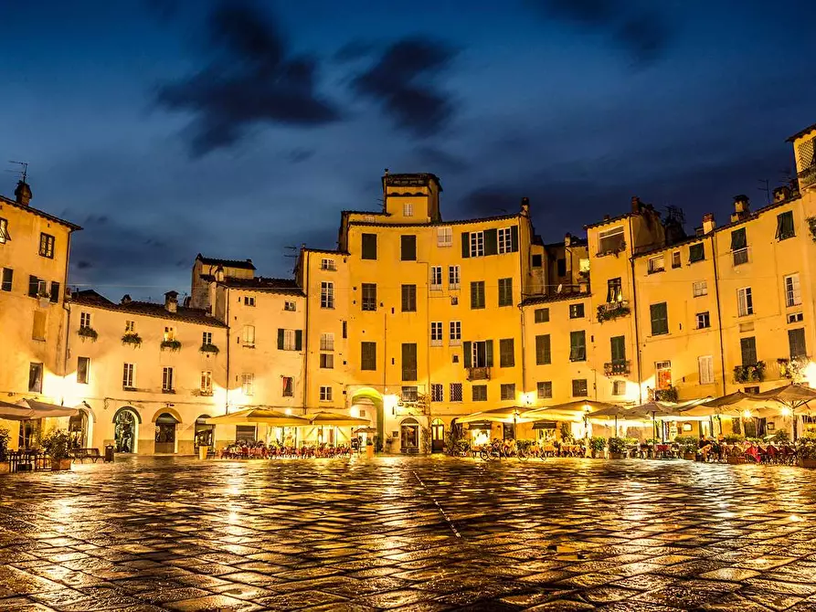 Immagine 6 di Villa in vendita  in via delle pianacce 3 a Capannori