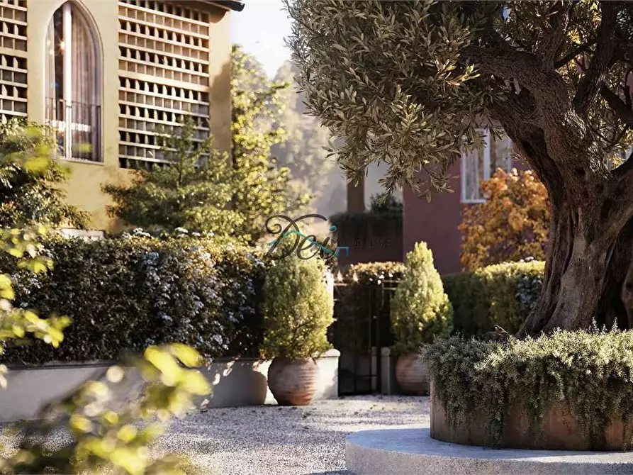 Immagine 4 di Villa in vendita  in Via Roma 1 a Montecarlo