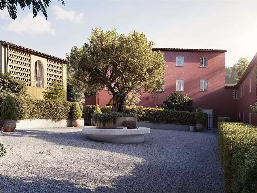 Immagine 2 di Appartamento in vendita  in Via Roma 1 a Montecarlo