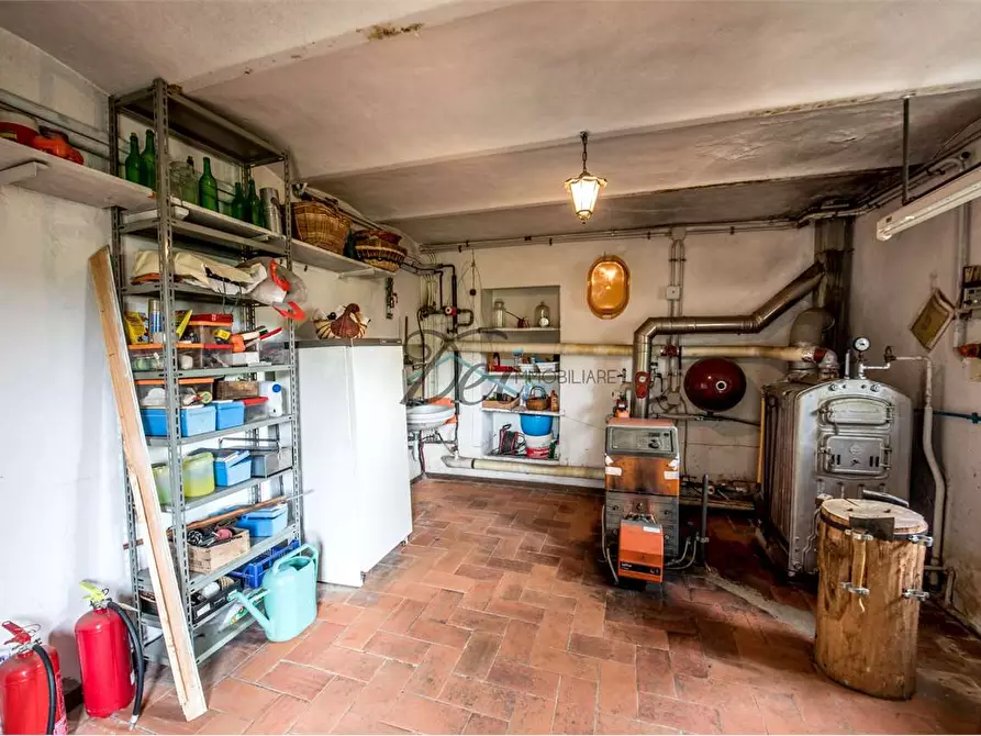 Immagine 37 di Villa in vendita  in località gragnone  4 a Arezzo
