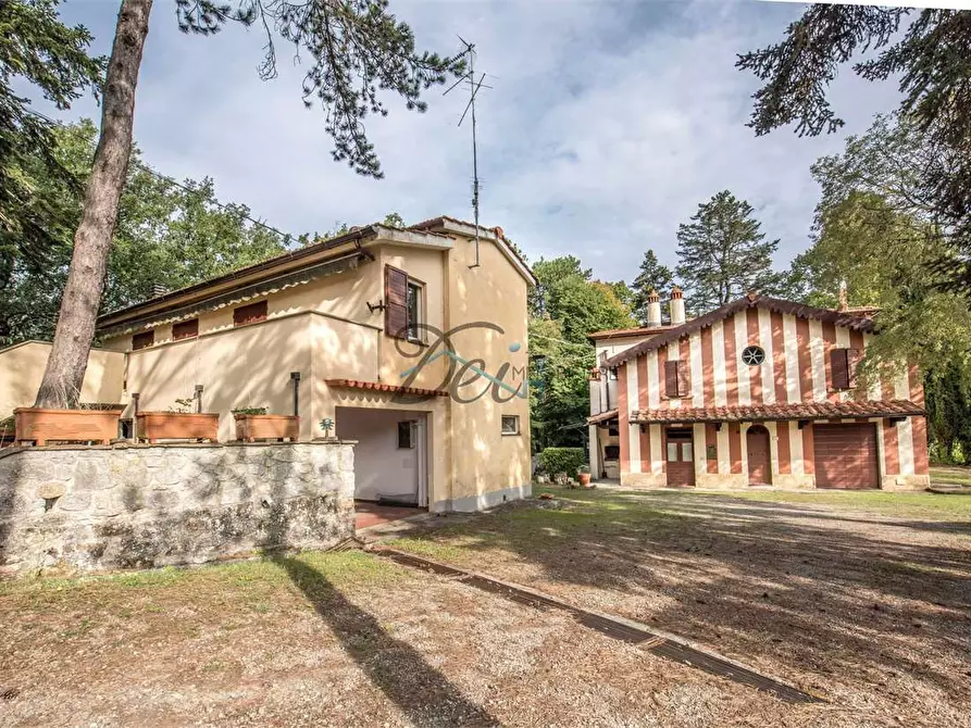 Immagine 2 di Villa in vendita  in località gragnone  4 a Arezzo