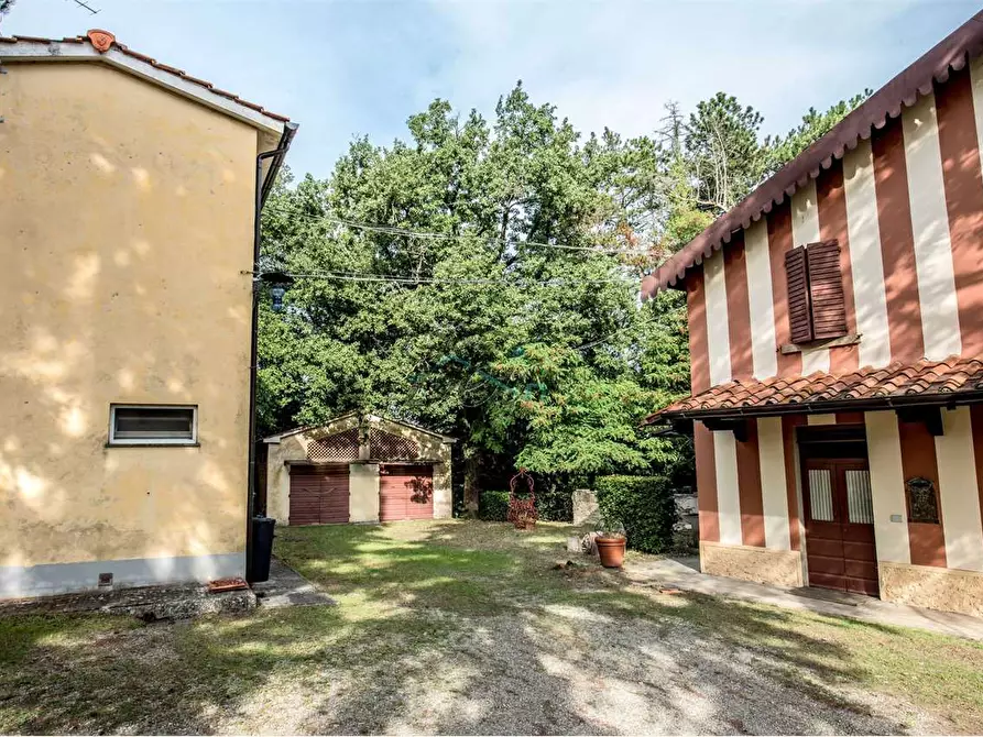 Immagine 7 di Villa in vendita  in località gragnone  4 a Arezzo