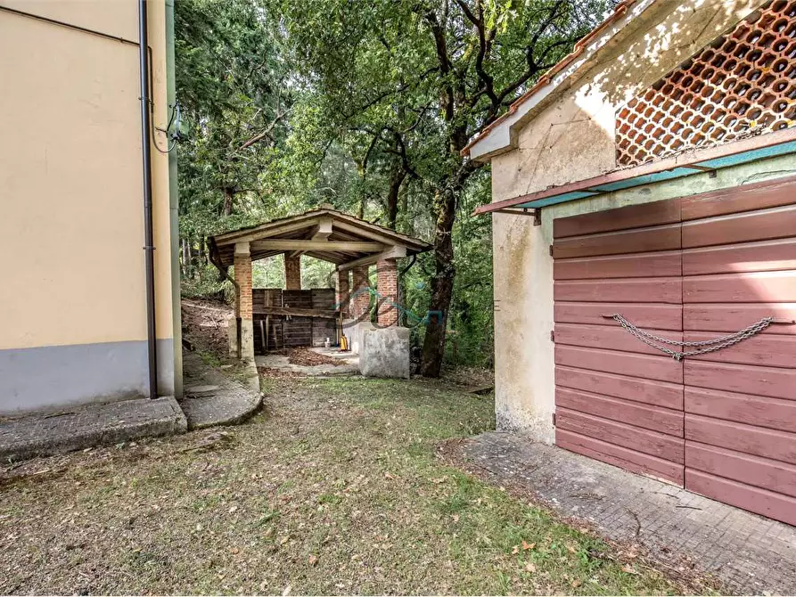 Immagine 15 di Villa in vendita  in località gragnone  4 a Arezzo