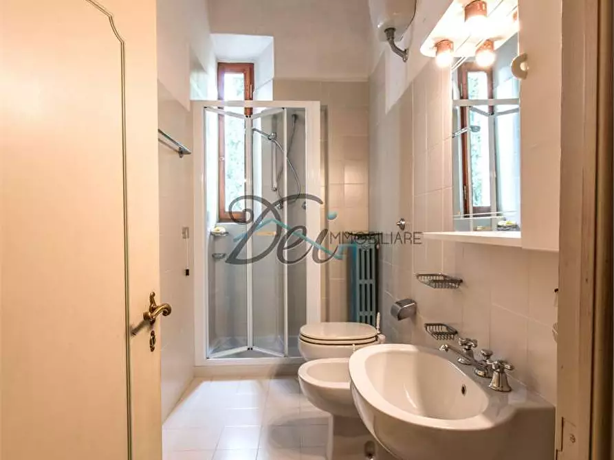 Immagine 36 di Villa in vendita  in località gragnone  4 a Arezzo