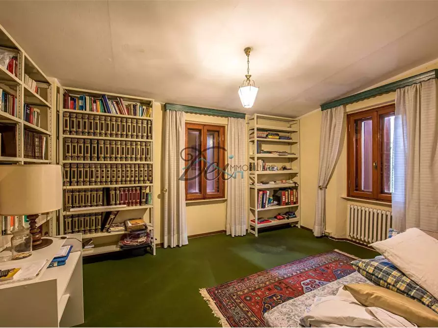 Immagine 26 di Villa in vendita  in località gragnone  4 a Arezzo