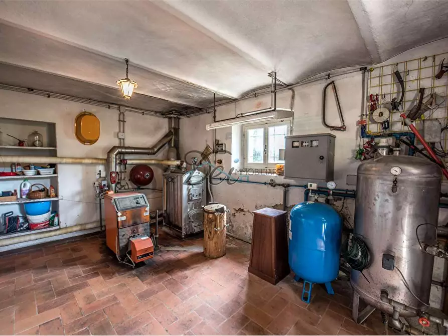 Immagine 39 di Villa in vendita  in località gragnone  4 a Arezzo