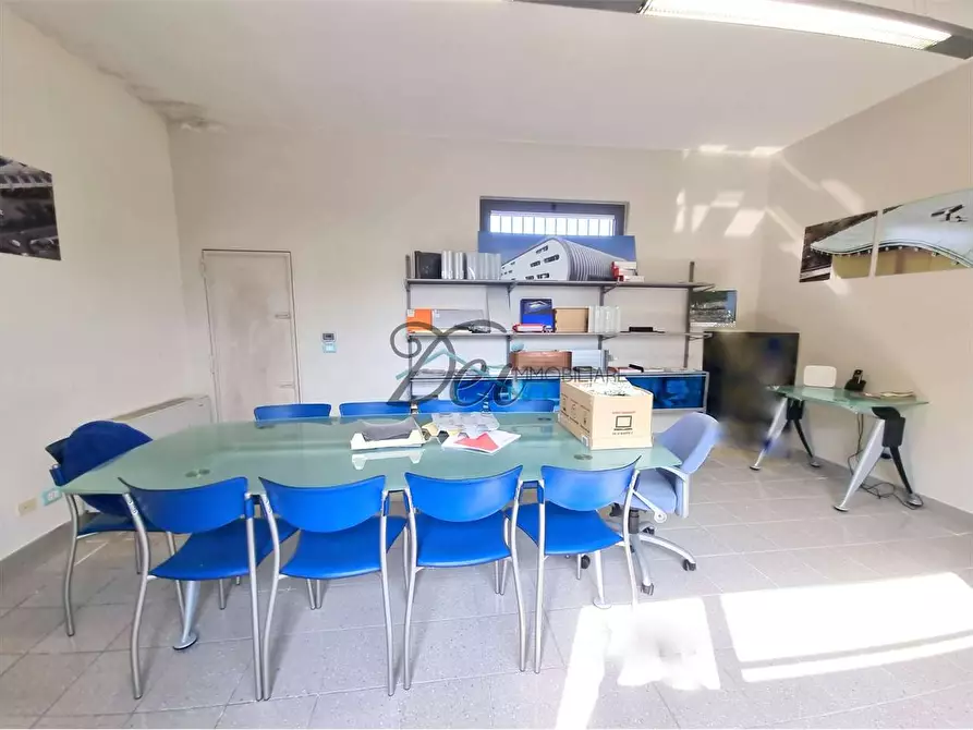 Immagine 7 di Ufficio in vendita  in Via Lombarda  197 a Capannori