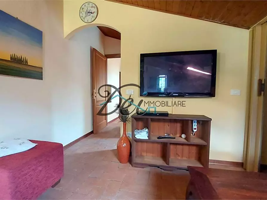 Immagine 20 di Appartamento in vendita  a Borgo A Mozzano