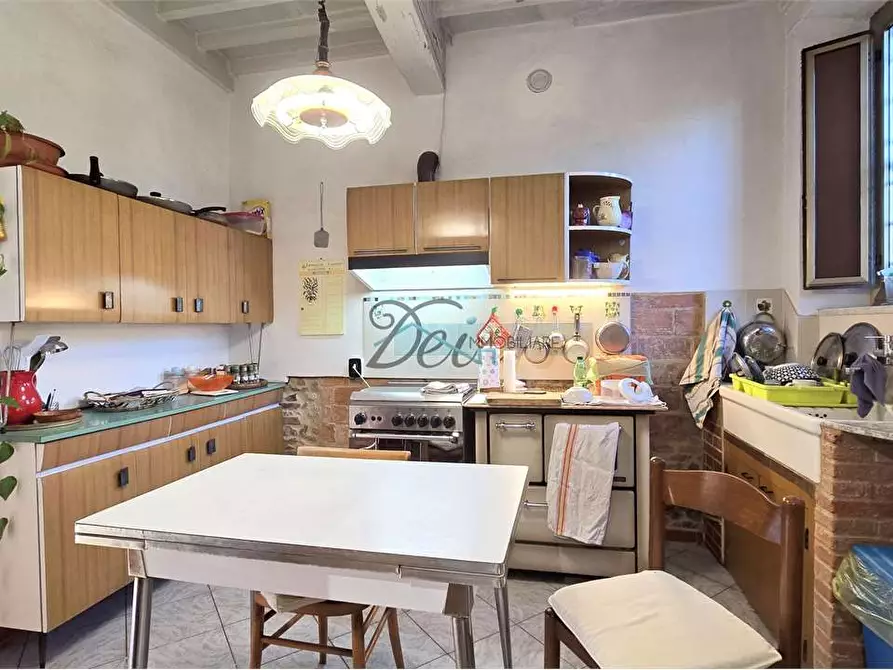 Immagine 11 di Porzione di casa in vendita  in Via Lombarda 199 a Capannori