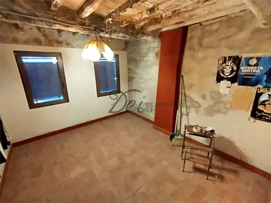 Immagine 36 di Porzione di casa in vendita  in Via Lombarda 199 a Capannori