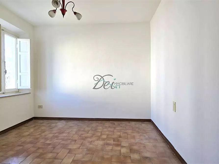 Immagine 22 di Casa bifamiliare in vendita  in Via dell'isola a Capannori