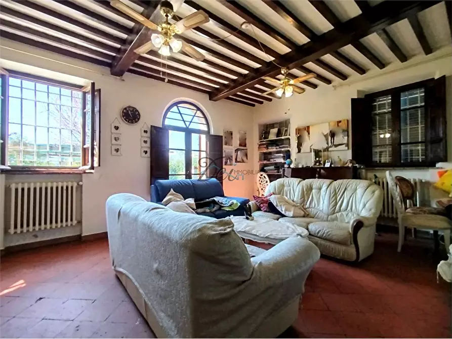 Immagine 8 di Rustico / casale in vendita  in via di tappo a Altopascio