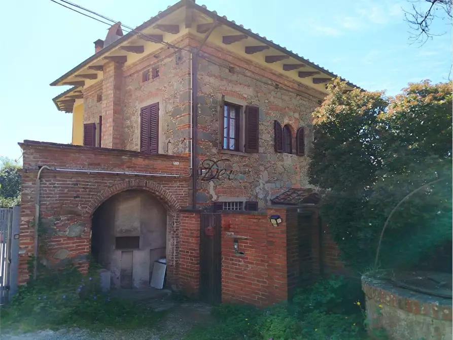 Immagine 5 di Rustico / casale in vendita  in via di tappo a Altopascio