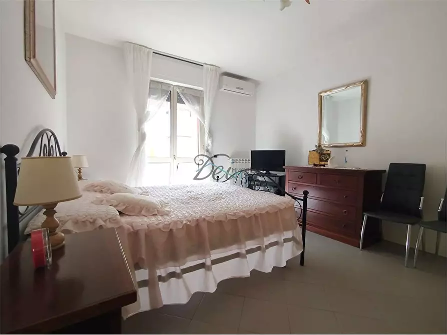 Immagine 13 di Appartamento in vendita  in via colombini  a Capannori