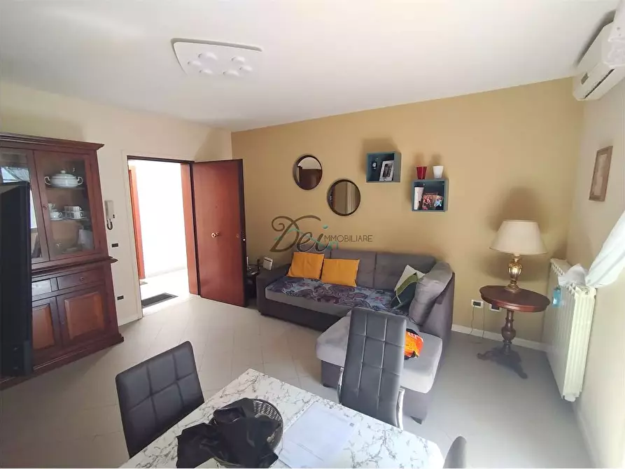 Immagine 4 di Appartamento in vendita  in via colombini  a Capannori