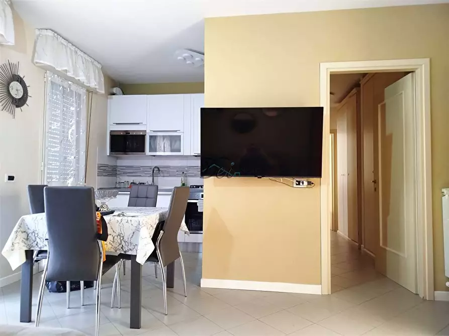 Immagine 1 di Appartamento in vendita  in via colombini  a Capannori