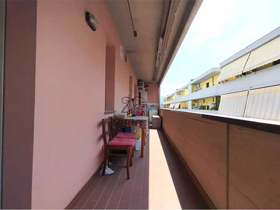 Immagine 17 di Appartamento in vendita  in via colombini  a Capannori