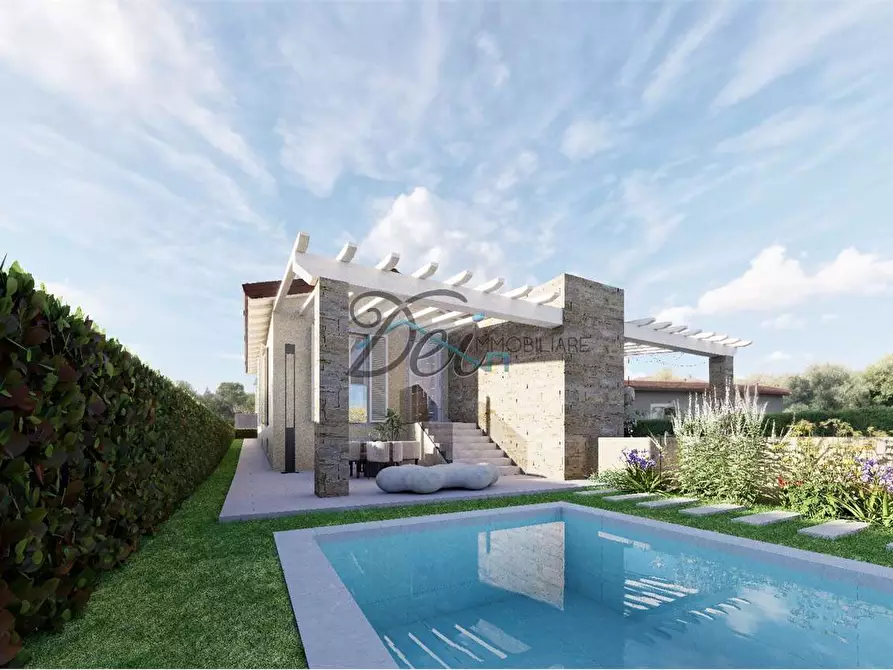 Immagine 1 di Casa bifamiliare in vendita  in Via del Giardinetto a Capannori