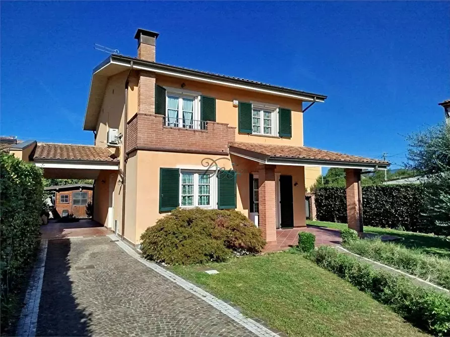 casa indipendente in vendita a Capannori in zona Lunata