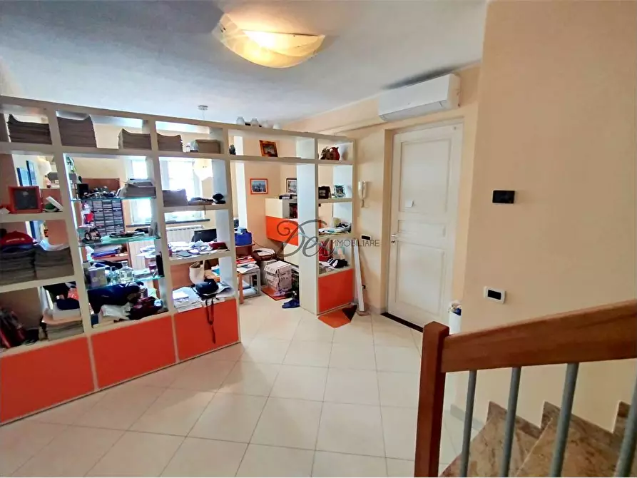 Immagine 9 di Casa bifamiliare in vendita  in Via dei coselli a Capannori