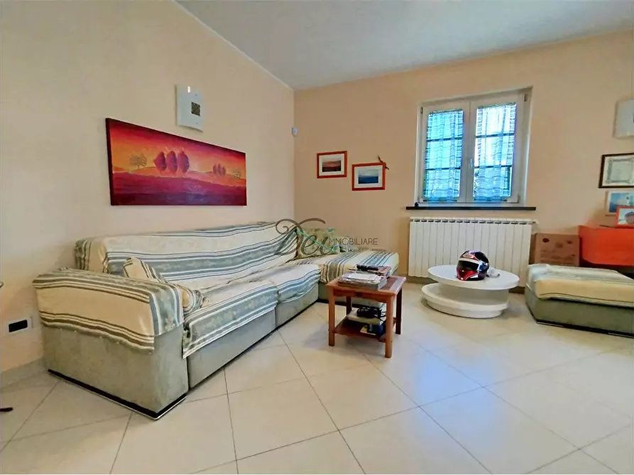 Immagine 6 di Casa bifamiliare in vendita  in Via dei coselli a Capannori