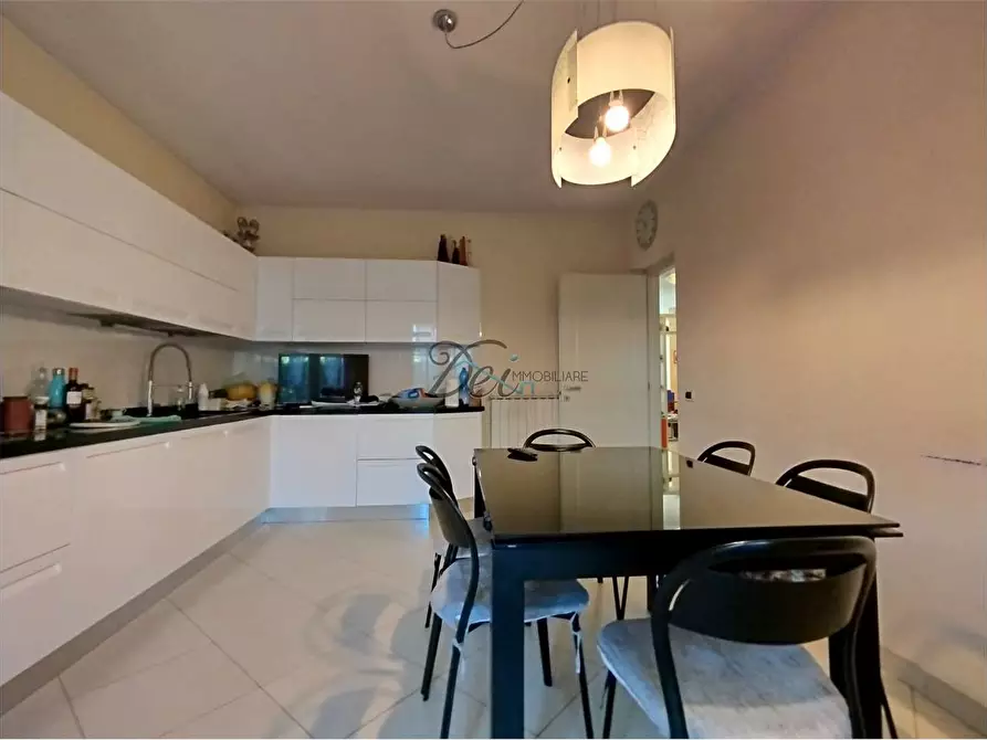 Immagine 11 di Casa bifamiliare in vendita  in Via dei coselli a Capannori