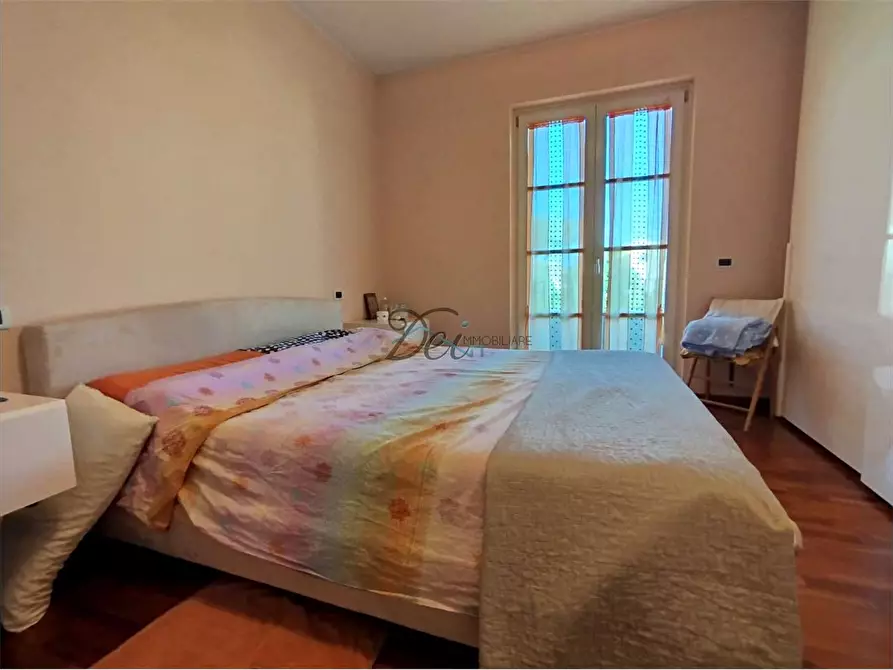 Immagine 17 di Casa bifamiliare in vendita  in Via dei coselli a Capannori