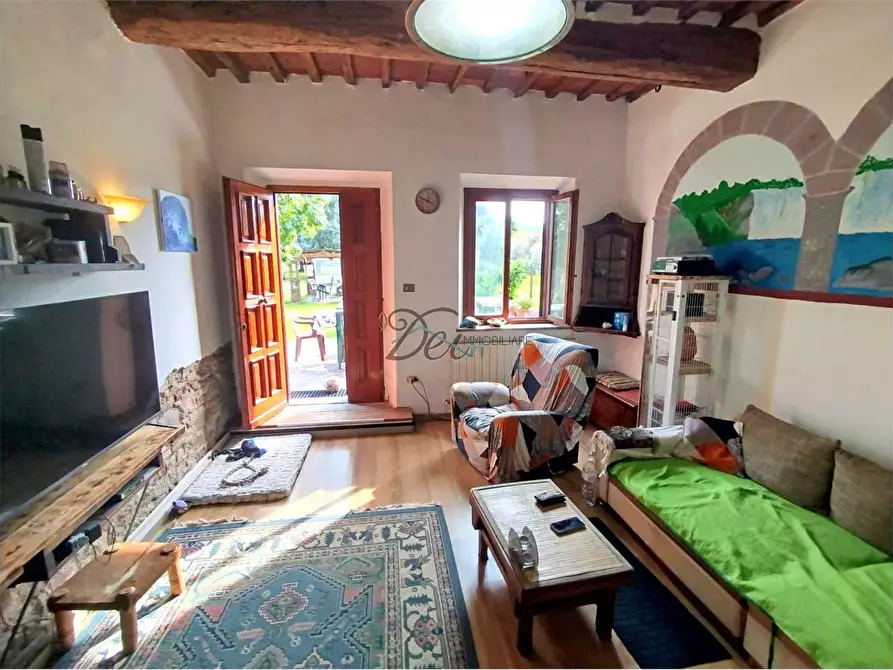 Immagine 10 di Rustico / casale in vendita  in Via di corte bertolucci a Capannori