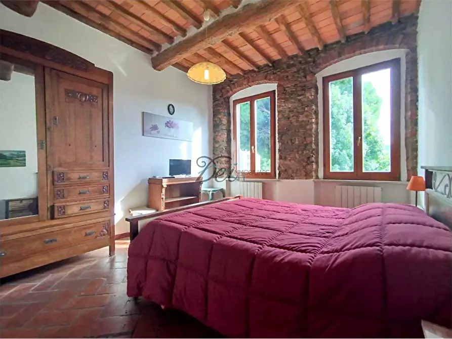 Immagine 21 di Rustico / casale in vendita  in Via di corte bertolucci a Capannori