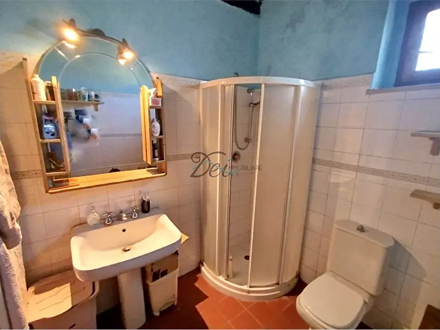 Immagine 38 di Rustico / casale in vendita  in Via di corte bertolucci a Capannori