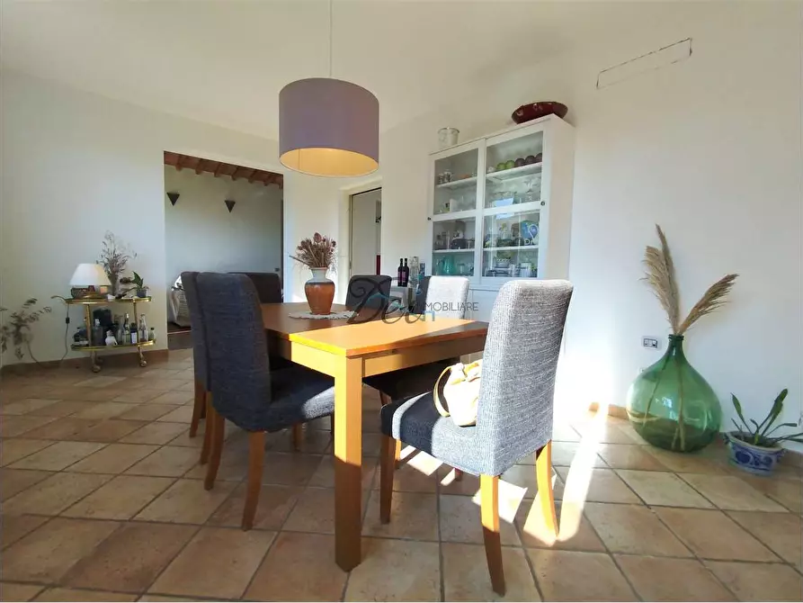 Immagine 9 di Casa bifamiliare in vendita  in via don aldo mei a Capannori