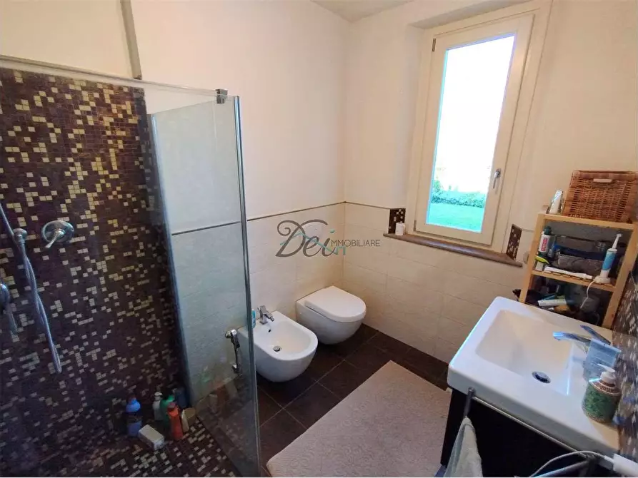 Immagine 32 di Casa bifamiliare in vendita  in via don aldo mei a Capannori