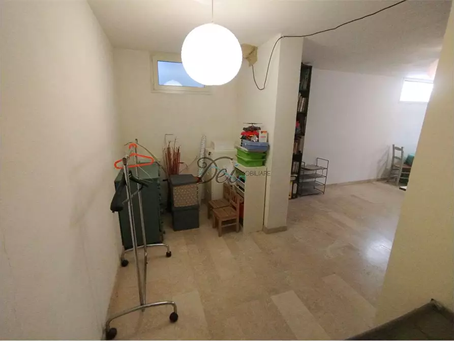 Immagine 35 di Casa bifamiliare in vendita  in via don aldo mei a Capannori