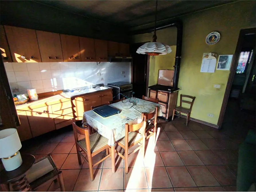 Immagine 12 di Casa indipendente in vendita  in via dell'immagine farnocchia a Capannori