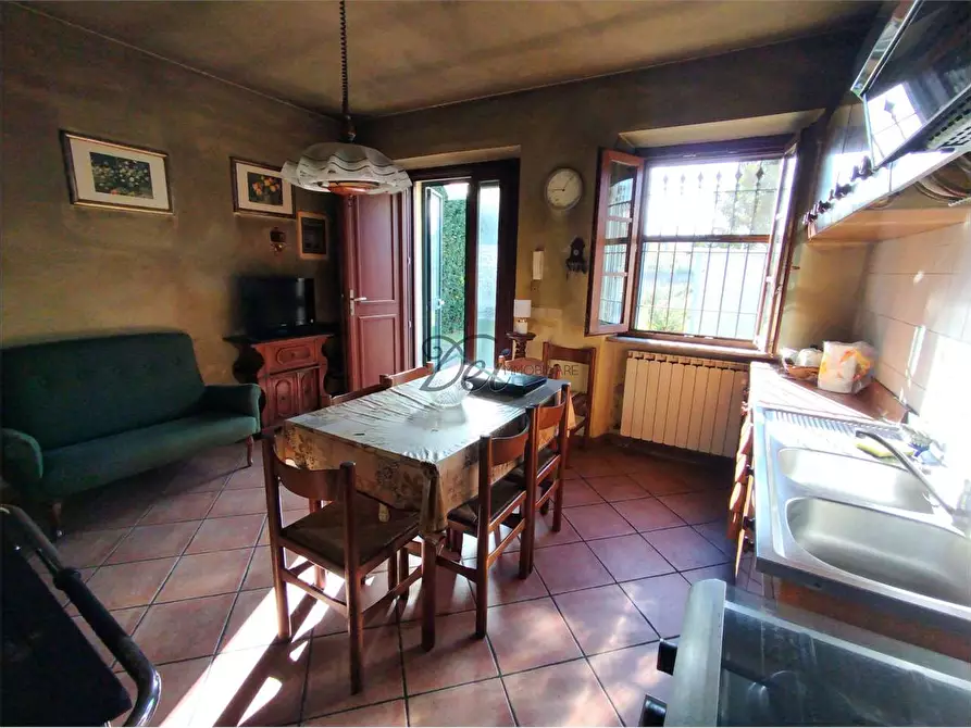 Immagine 9 di Casa indipendente in vendita  in via dell'immagine farnocchia a Capannori