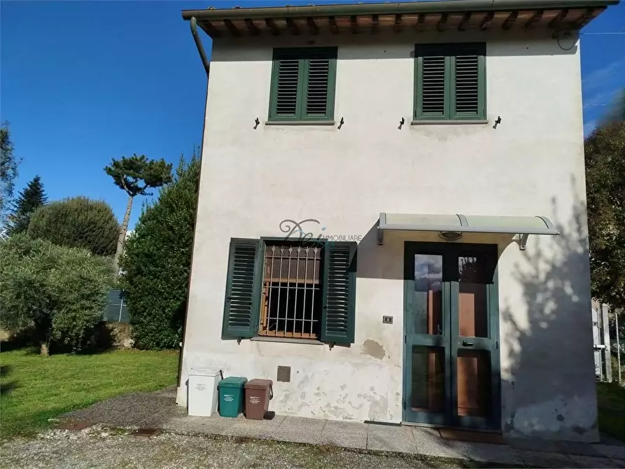 Immagine 2 di Casa indipendente in vendita  in via dell'immagine farnocchia a Capannori