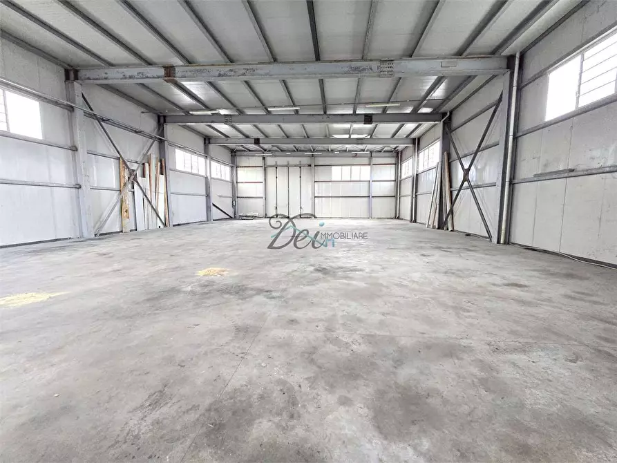 Immagine 4 di Capannone industriale in vendita  in via dei cerbaioli a Uzzano