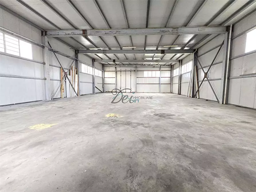 Immagine 7 di Capannone industriale in vendita  in via dei cerbaioli a Uzzano