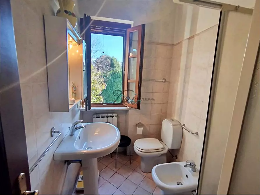 Immagine 24 di Casa indipendente in vendita  in via dell'immagine farnocchia a Capannori