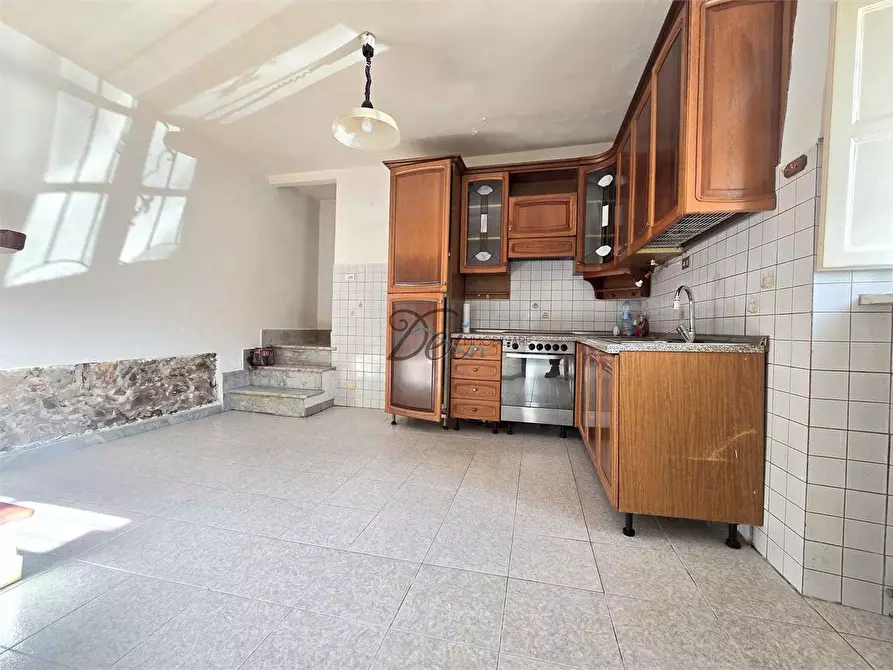 Immagine 7 di Porzione di casa in vendita  in Via dei bacci a Lucca